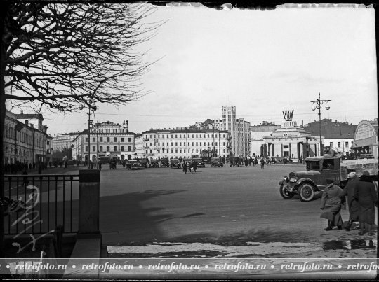 Арбатская площадь, после 1935 года.