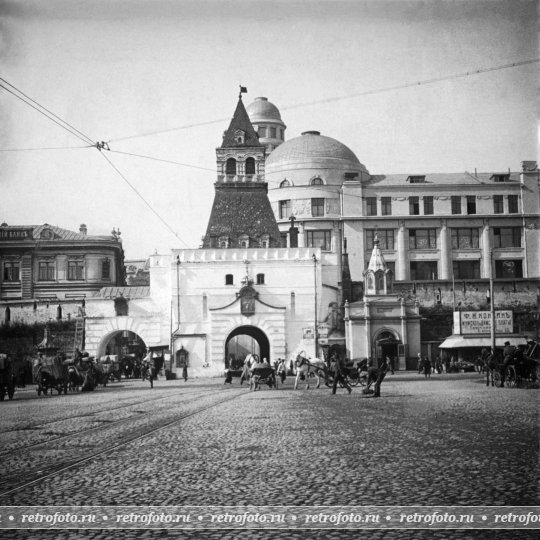 Площадь Ильинских ворот, 1910-е годы.