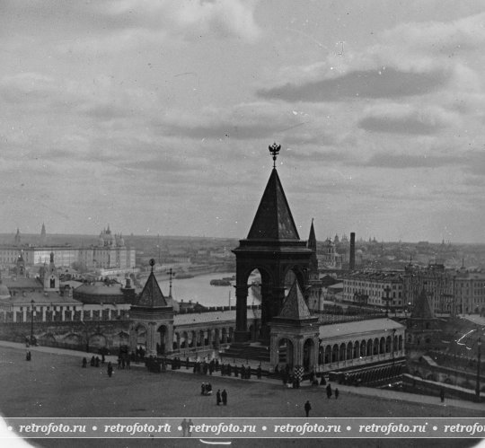 Памятник Александру II в Кремле, 1900-е годы.