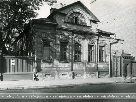 Москва, улица Бурденко, д. 23