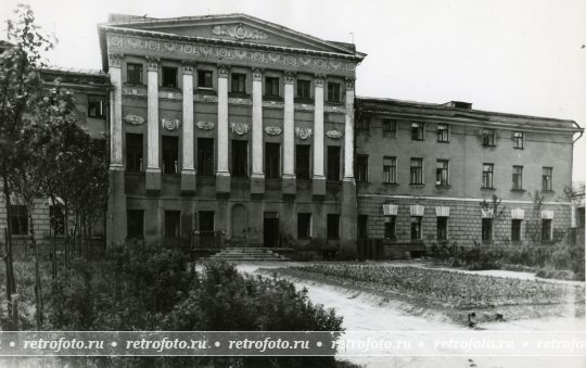 Москва, 4-й Сыромятнический пер., д. 1