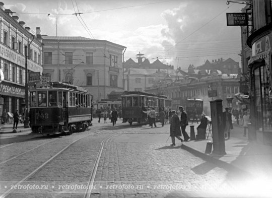 Трамваи на площади Мясницких ворот, 1920-е годы