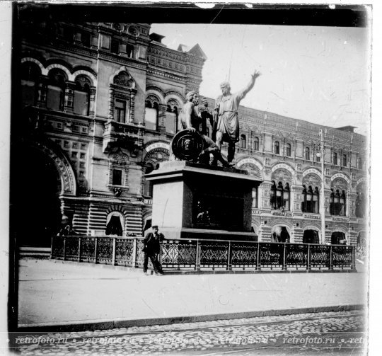 Москва, памятник Минину и Пожарскому, 1910-е годы.