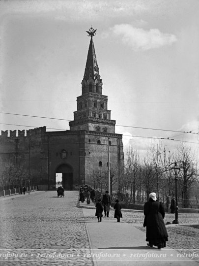 Москва, Боровицкая башня Кремля, 1900-е годы.