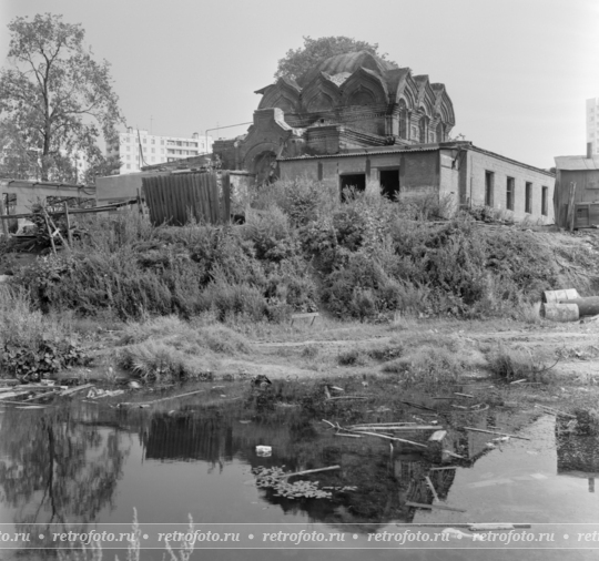 Храм преподобного Сергия в Бибиреве. 1980 г.