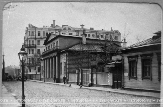 Денежный переулок, усадьба А.К.Поливанова, фото Готье, 1910 год