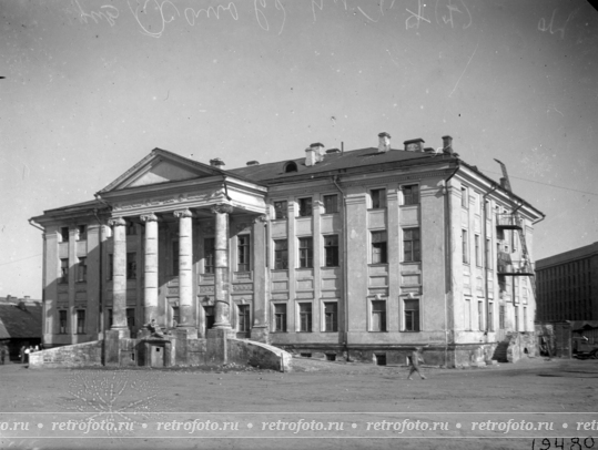 Москва, Комсомольский проспект, д. 13, 1940-е годы