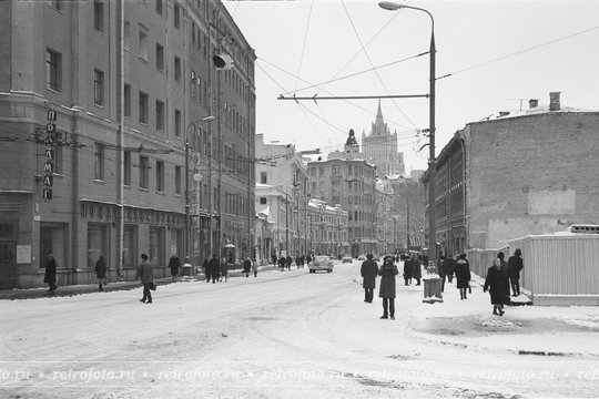 Арбат. 1969 г. Слева д. 15